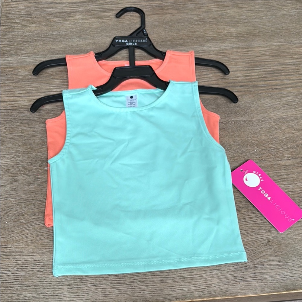 Set of 2 Yogalicious tank tops in Aruba blue/ fusion coral